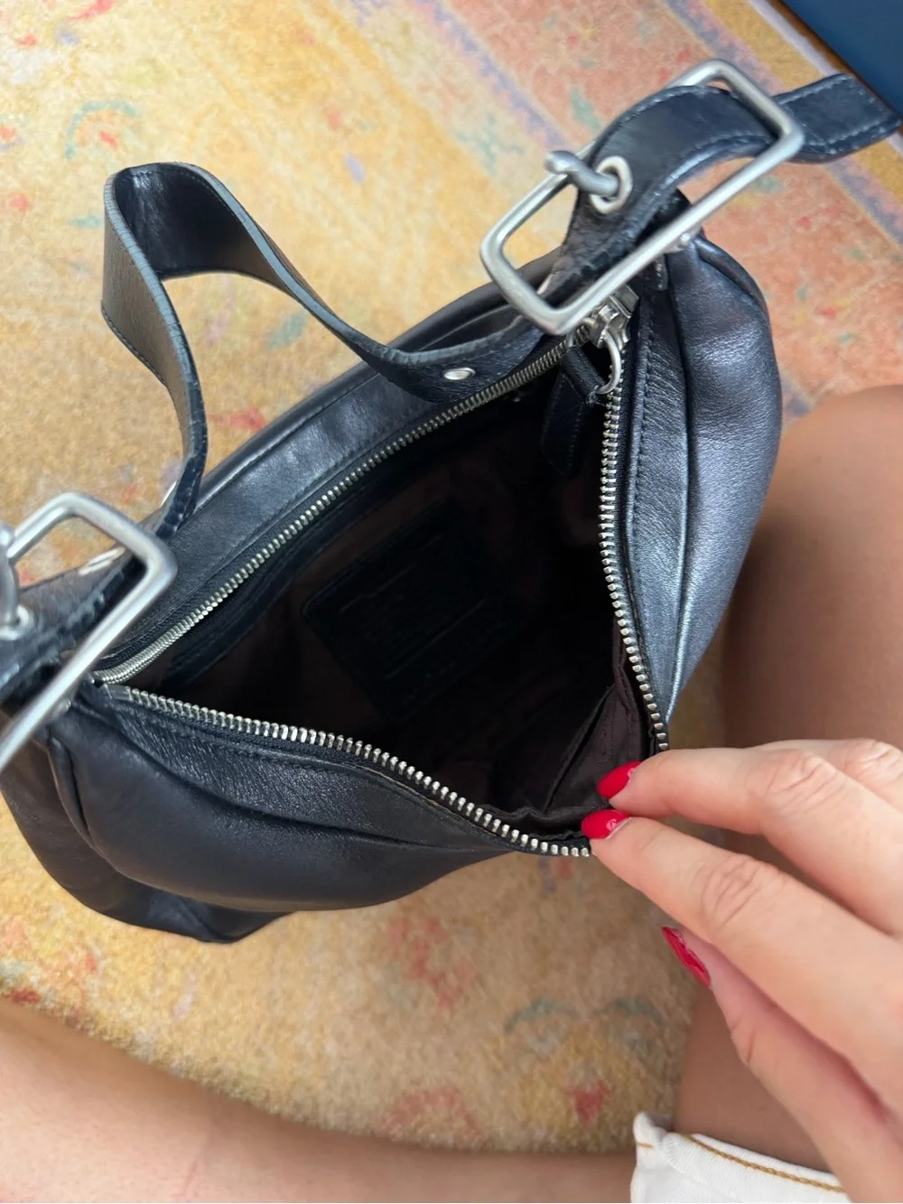 Vintage Coach Legacy West Zoe Crescent Hobo Black Leather Should bag
